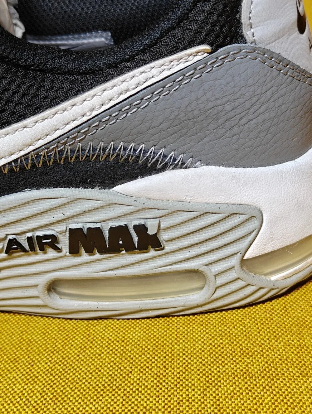 Nike Air Max Excee Black Gray Sneakers Casual Men's Shoe Size 9